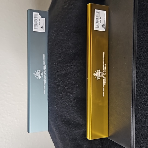 Disney Parks Haunted Mansion Desk Plates of Hot Head & Heart Breaker. - Picture 10 of 12